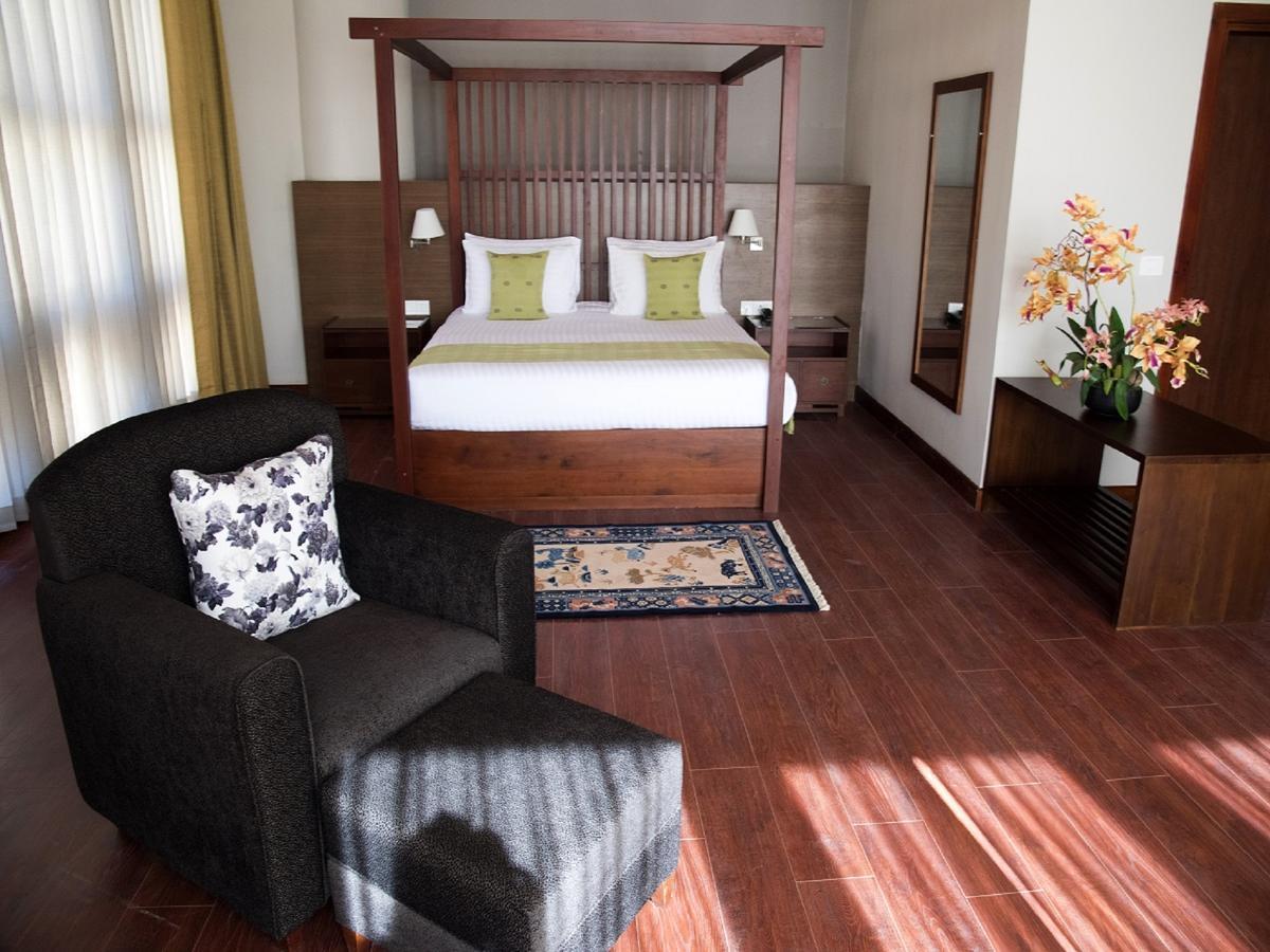 Cityhotel, טימפו מראה חיצוני תמונה