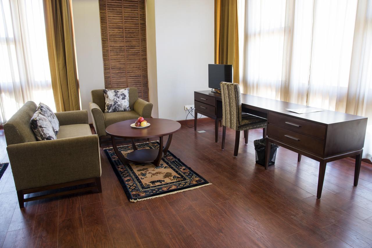 Cityhotel, טימפו מראה חיצוני תמונה